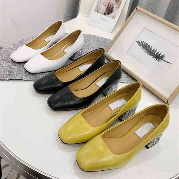 

70% off wholesale sandals flip-flops spring new square head mid heel thick rhinestone heel shallow mouth simple four seasons single shoes le, Black