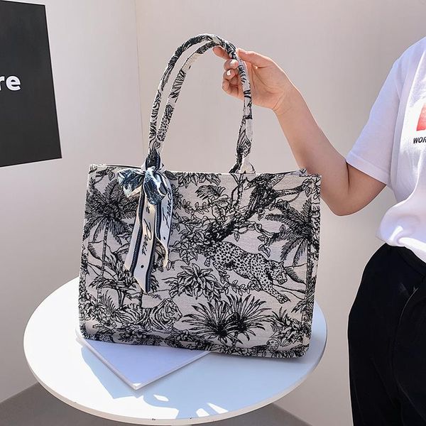 

western style large-capacity tote bag 2021 summer fashion print women's designer wide shoulder strap messenger cross body