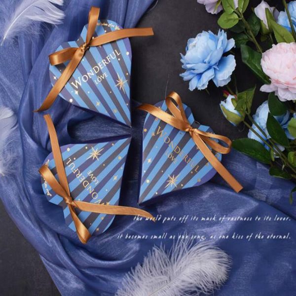 Confezione regalo 20 pz / lotto Scatola di imballaggio Scatole di caramelle di carta Sacchetti di fiori Biscotto di nozze Decorazione della festa di compleanno all'ingrosso 21071202
