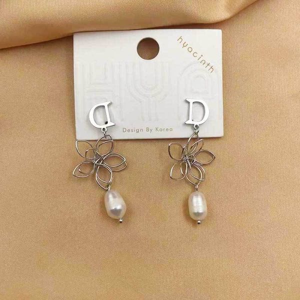 

flower earrings female 2021 new fashion s925 sier needle letter d summer simple fairy, Golden