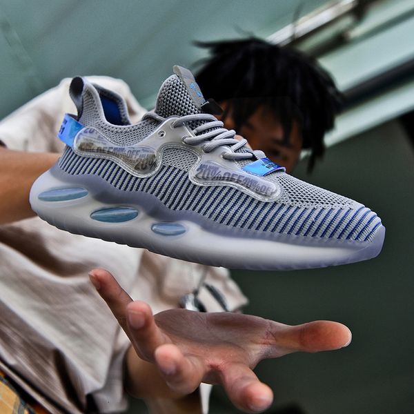 

2021 summer breathable coconut men's sports leisure mh running dad sho, Black