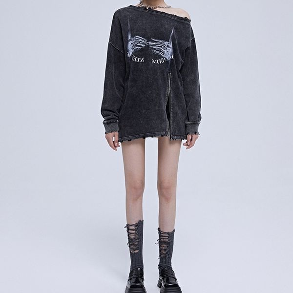 

medium and long wash water destroys irregular woolen sweater, Black