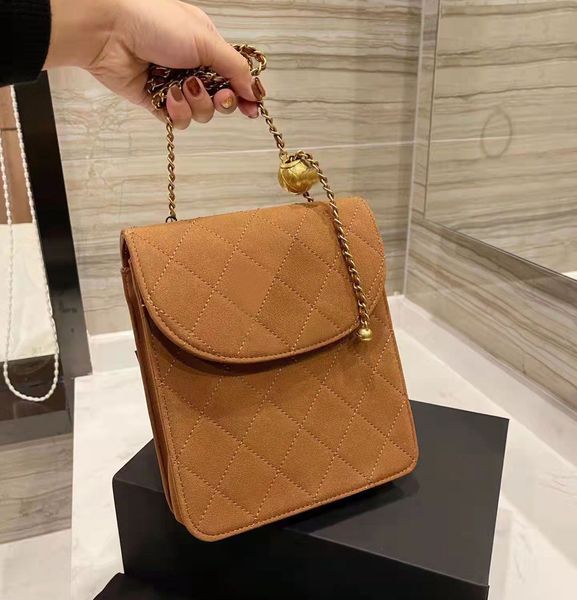 

soft leather fashion retro ladies dinner bag size 19cm*18cm designer brand