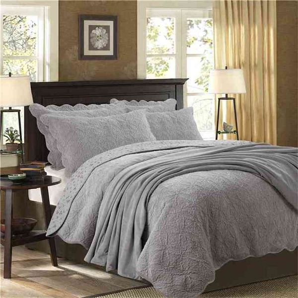 

size bedding set reversible 3 pieces quilt coverlets ultra soft fleece warm bedspread pillow shams blue gray brown