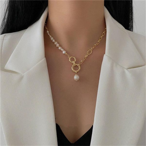 

pendant necklaces design pearl chain choker necklace for women vintage golden circle lock portrait female men party jewelry, Silver