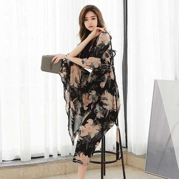 

summer korean retro print trumpet sleeves lace, Black;gray