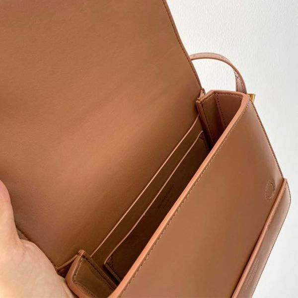 

lady's leather bag 7a high end single shoulder messenger bag classic fashion leisure business entertainment with long strap
