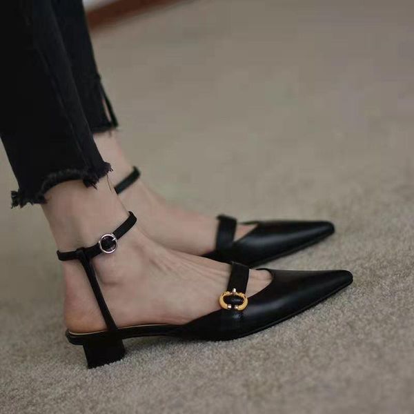 

sandals 2021 high-heeled shoes baotou low-heeled net red all-match belt buckle comfortable and elegant ladies temperament, Black