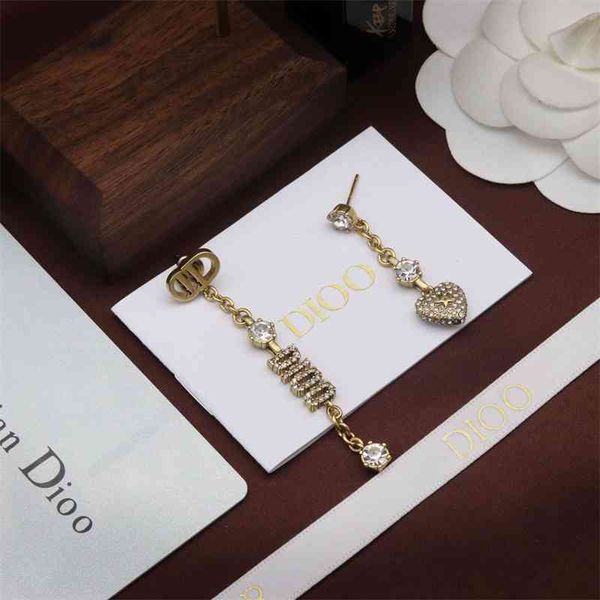 

aaa designer jewelry online21 year new bee asymmetric earrings 9p30, Black