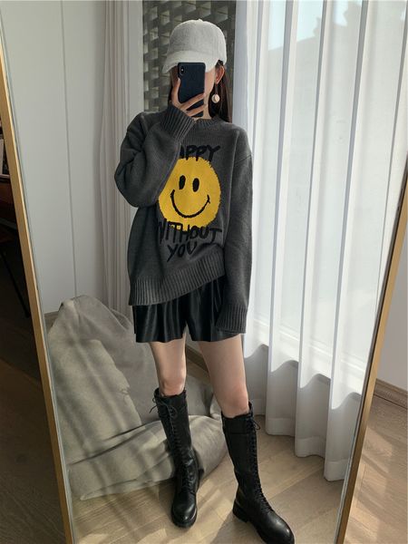 

2020 cash smiling face lazy sweater loose knit, White;black