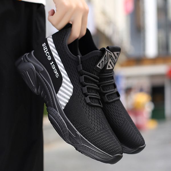 

men's fashionable roller shoe sports outdoors black white leather shoes pu 8995