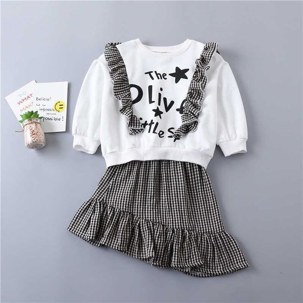 

0-6 years girl clothing set spring preppy style kid children cotton t-shirt+irregular plaid skirt 210615, White