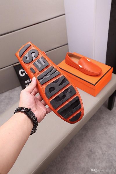 

mm 22ss new ostrich skin genuine leather wear resistant and breathable casual men designer shoes luxury brand fashion, Black