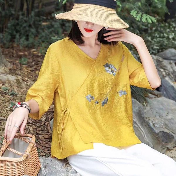 

women's blouses & shirts 2021 arrival summer women loose casual v-neck half sleeve asymmetry blouse floral embroidery cotton linen w537, White
