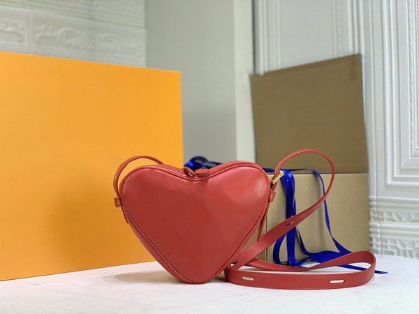 

famous fashion love ladies crossbody heart-shaped bag valentine day gift handbags wallet shoulder handbag coin purse
