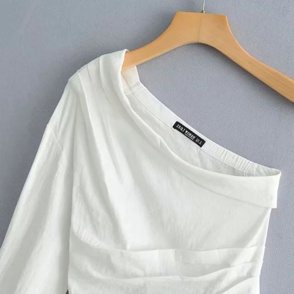 

asymmetric women pleated shirt casual white long sleeve blouse summer style skew collar chic streetwear chemise s5526