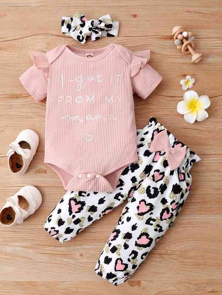 

baby slogan graphic bodysuit & all over print sweatpants with headband she, White