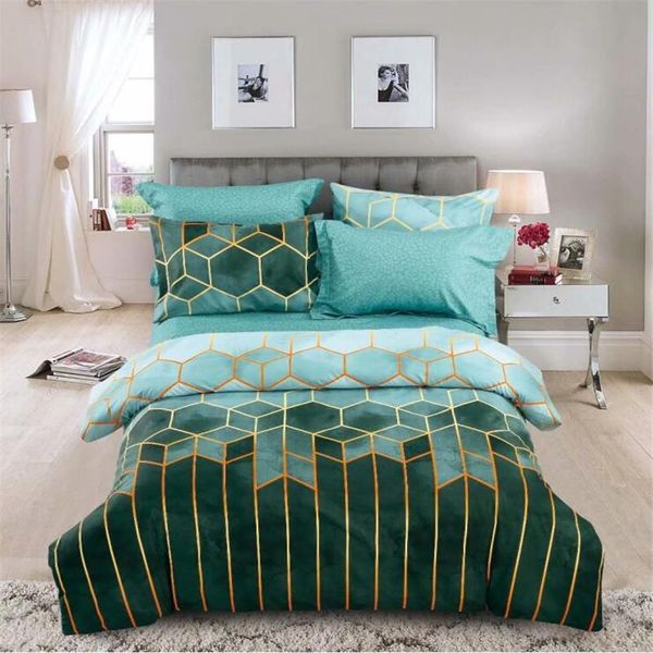 

bedding sets 2021 polyester rolny gold line geometric diamond color quilt coverr naked sleeping