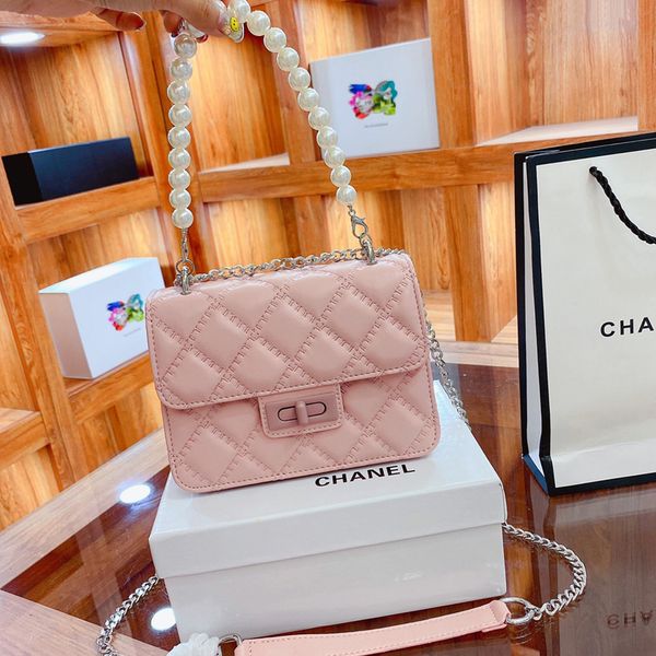 

designer bags handbag handbag shoulder messenger bag ladies classic caviar 19*14*6cm chain bag 3 colors 07