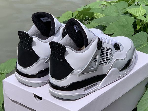 

jordens 4 mens high og 4s military black outdoor shoes jumpman 4 iv unc designers sneakers size 40-47 c2zg