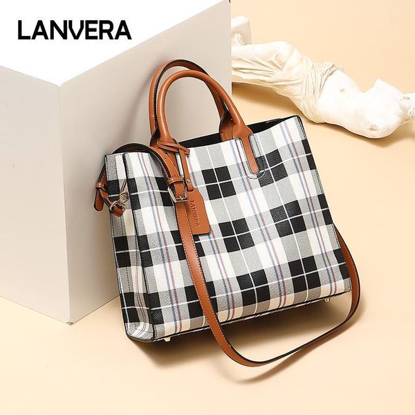 

multi pochette hourglass bag designer family bags 2021 nylon mini hanghhangbag akend telfar quilted handbags mous designer girl fashion gift