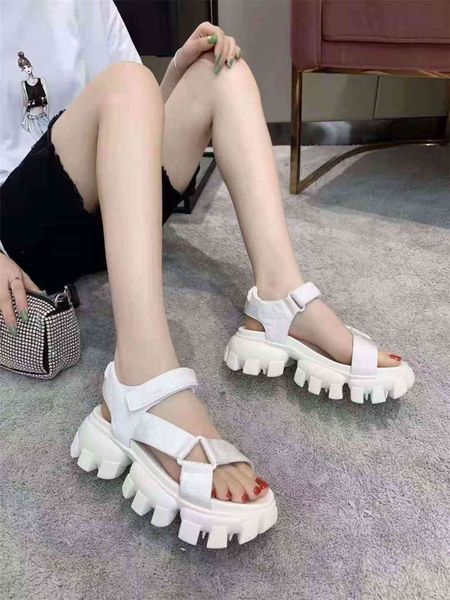 

2021 family new thick bottom gear velcro casual sports sandals, Black