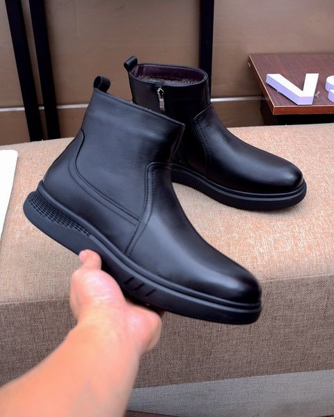 

2020 new winter men waterproof outdoor genuine leather warm ankle boots brand casual martin boots hiking sports shoes size 38-44, Black