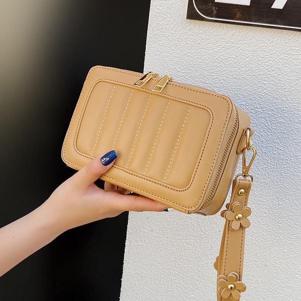 

shoulder bags niche design bag female 2021 fashion fresh messenger wild ins square width: 20cm