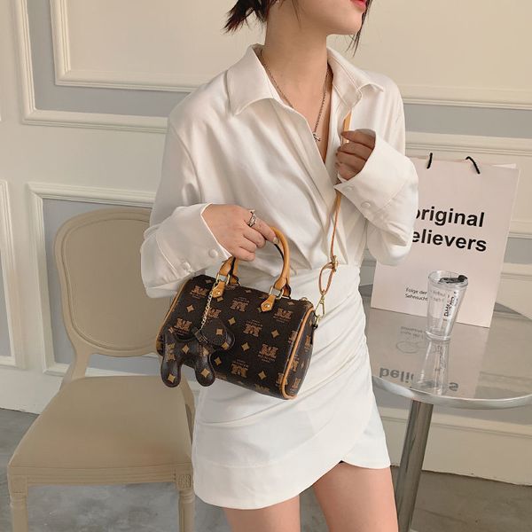 

daily bag bag 2023 new trendy small bag high-grade boston pillow womens portable spring and summer internet celebrity all-match crossbod