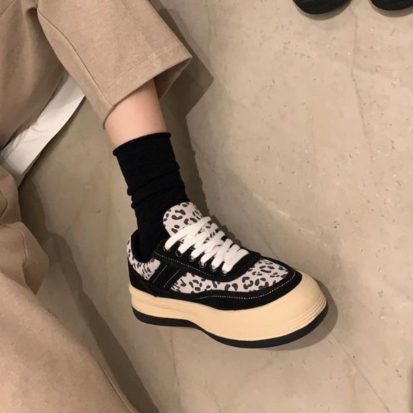 

dress shoes women's the fall 2021 low-casual versatile board shoe trend, Black
