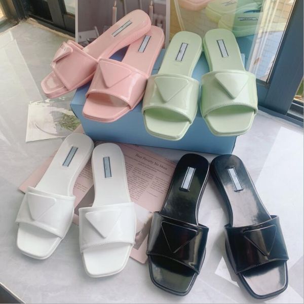 

2021 classic women original patent leather letter square toe slippers fashion luxury ladies cat heel sandals mules non-slip bathroom outdoor, Black