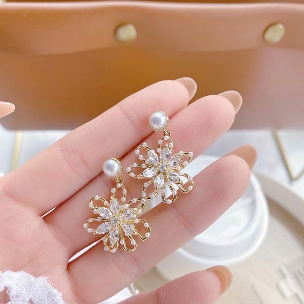 

korea fashion jewelry 14k real gold plating zircon hollow pearl flower earrings elegant women's wedding party dangle & chandelier, Silver