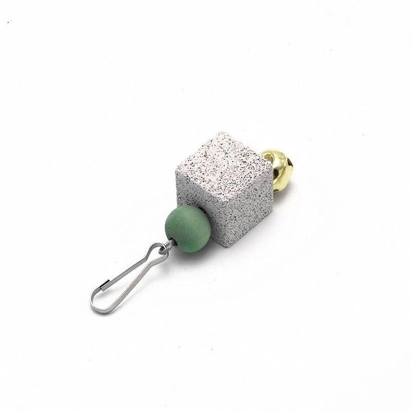 

other bird supplies toy pet chinchilla squirrel mineral cube molar string parrot grindstone tooth grinding toys random colors