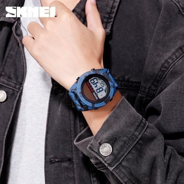 

wristwatches skmei solar sports watch fashion men's luminous digital 50 meters waterproof outdoor pu 1592, Slivery;brown