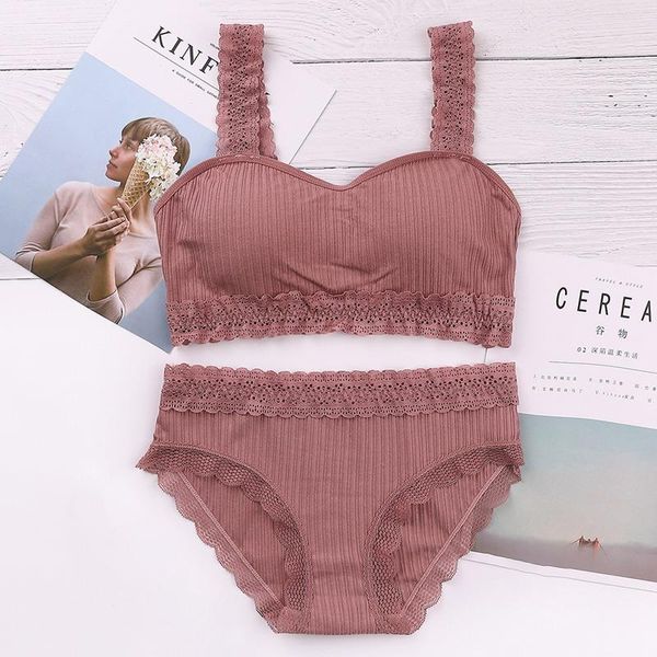 

bras sets ladies lace sweet bra set cotton seamless tube panties breathable wire free, Red;black