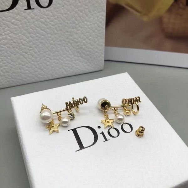 

70% off luxury jewelry dijia new pearl letter earrings in 2021, Silver