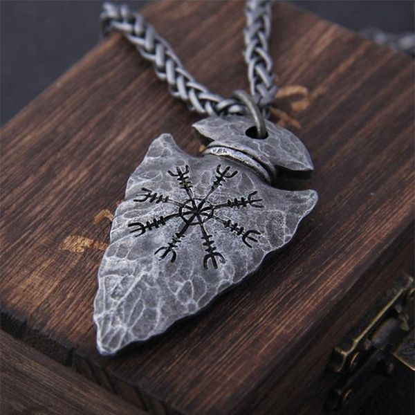

pendant necklaces necklace for men north europea vintage viking triangle shield arrow compass guide symbol of courage and strength chain, Silver