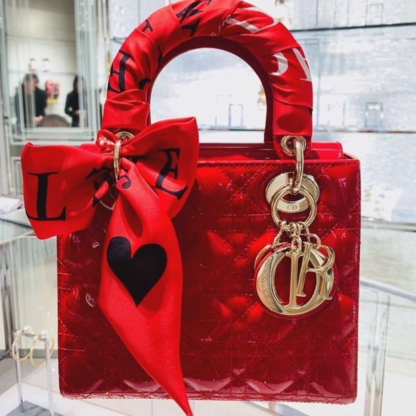 

princess bag patent leather bag messenger 2020 new versatile small square leather mirror bread chain bright fashion