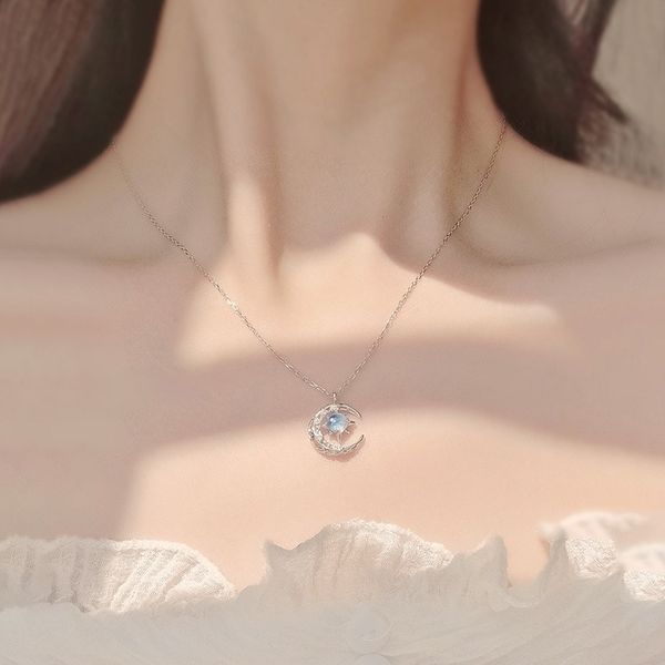 

six pointed star necklace with cool wind new women's niche design in 2021 christmas sterling silver moon clavicle chain, Black