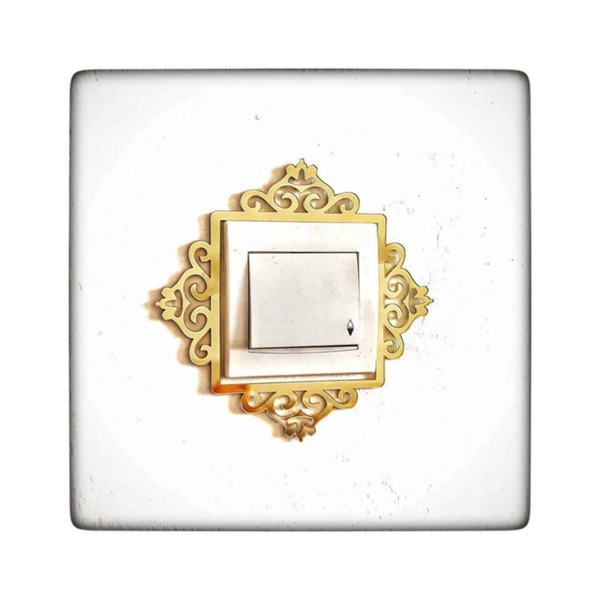 

frames gold colored outlet decoration 1 piece / 15x15 cm outside area 8x8 inside