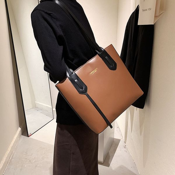 

hangbags women's bag autumn and winter contrast color single shoulder large capacity 2021 simple trendy commuter tote