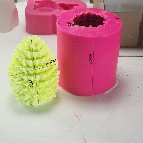 

cake tools bk1164 korean style pinecone bee candle silicone mold