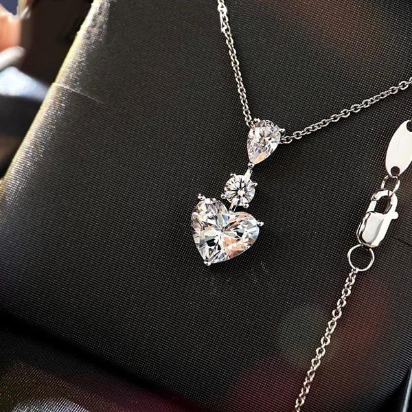 

pendant necklaces white heart zircon chain necklace eternal love crystal stone for women wedding jewelry silver color