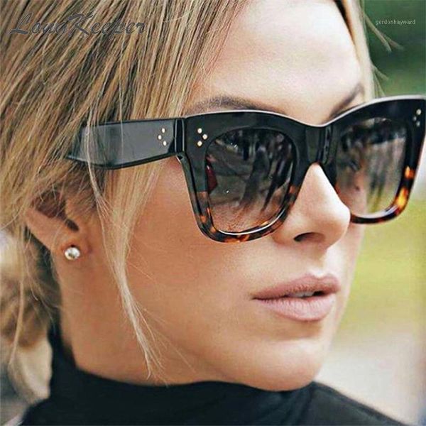

sunglasses 2021 square women big size eyewear lunette femme vintage rivet sun glasse uv400, White;black