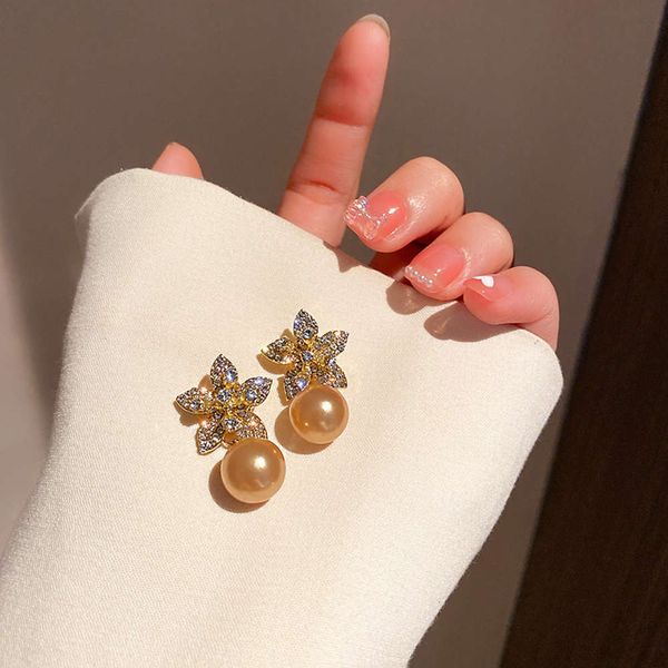 

pearl earrings fairy temperament net red flowers simple female