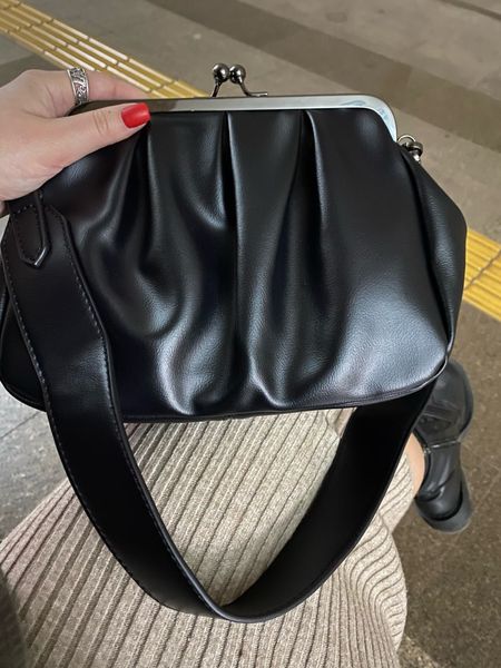 

hbp vintage women shoulder bags kiss lock shell crossbody bags fow female crossbodys bag pu leather handbags phone purse bolsa black