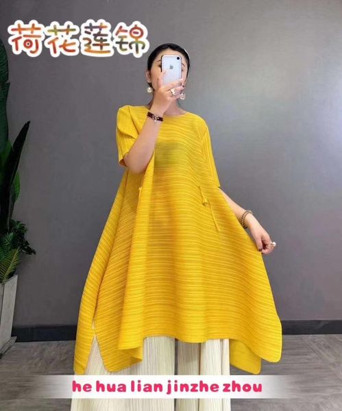 

dress easing of o-neck fold fashion loose short sleeve big a-line, Black;gray