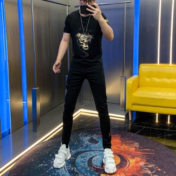 

men's tracksuits europe station 2021 summer suit personalized tiger print round neck short sleeve pants two piece set trend, Gray