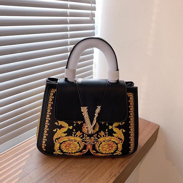 

wholesale women shoulder bags elegant atmosphere graffiti painted handbag large color matching leather handbags sweet printing fashion messe, Black;red