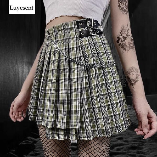 

skirts green plaid goth women pleated 2021 lady dark lolita empire chains adjustable waist buckle gothic punk hipster mini skirt, Black